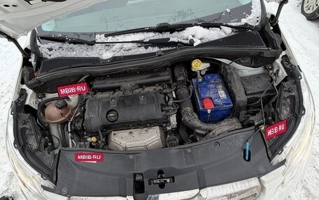 Peugeot 2008 II, 2014 год, 750 000 рублей, 16 фотография