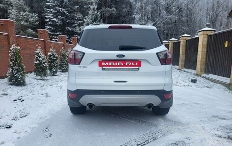 Ford Kuga III, 2017 год, 1 350 000 рублей, 2 фотография