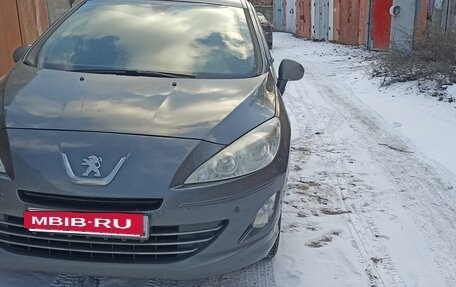Peugeot 408 I рестайлинг, 2013 год, 870 000 рублей, 2 фотография