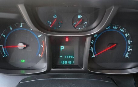 Chevrolet Orlando I, 2012 год, 980 000 рублей, 13 фотография