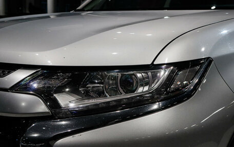 Mitsubishi Outlander III рестайлинг 3, 2019 год, 2 150 000 рублей, 25 фотография