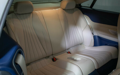 Mercedes-Benz E-Класс, 2019 год, 3 940 000 рублей, 10 фотография