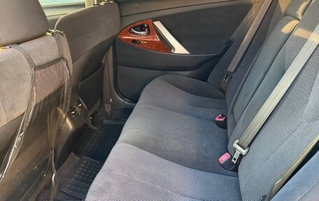 Toyota Camry, 2010 год, 2 200 000 рублей, 9 фотография