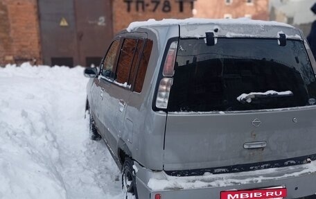 Nissan Cube II, 2000 год, 90 000 рублей, 3 фотография