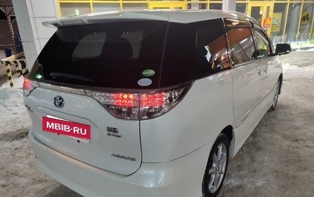 Toyota Estima III рестайлинг -2, 2013 год, 2 400 000 рублей, 6 фотография