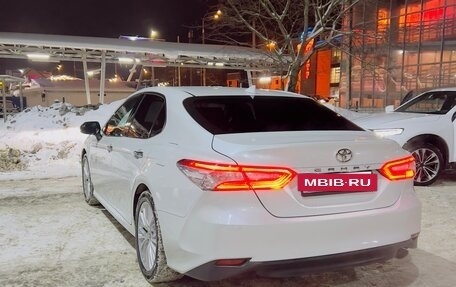 Toyota Camry, 2018 год, 2 750 000 рублей, 3 фотография