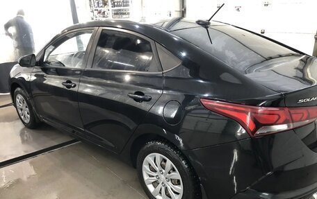 Hyundai Solaris II рестайлинг, 2021 год, 1 850 000 рублей, 3 фотография