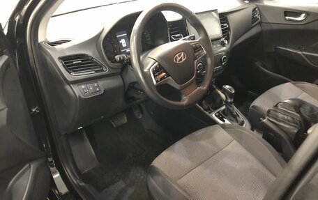 Hyundai Solaris II рестайлинг, 2021 год, 1 850 000 рублей, 7 фотография