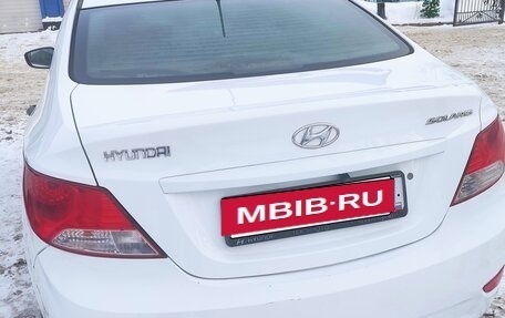 Hyundai Solaris II рестайлинг, 2014 год, 800 000 рублей, 4 фотография