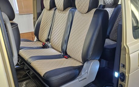 Hyundai H-1 II рестайлинг, 2010 год, 1 639 000 рублей, 8 фотография