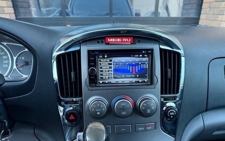 Hyundai Grand Starex Grand Starex I рестайлинг 2, 2008 год, 1 180 000 рублей, 19 фотография