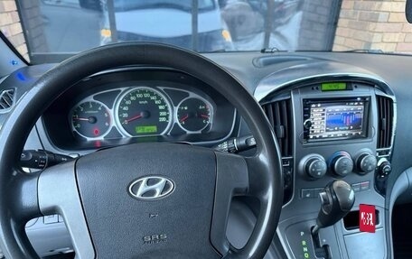 Hyundai Grand Starex Grand Starex I рестайлинг 2, 2008 год, 1 180 000 рублей, 21 фотография