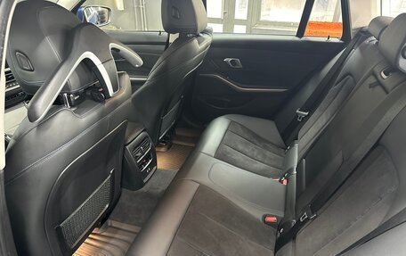 BMW 3 серия, 2020 год, 3 400 000 рублей, 27 фотография