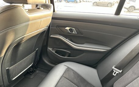 BMW 3 серия, 2020 год, 3 400 000 рублей, 26 фотография