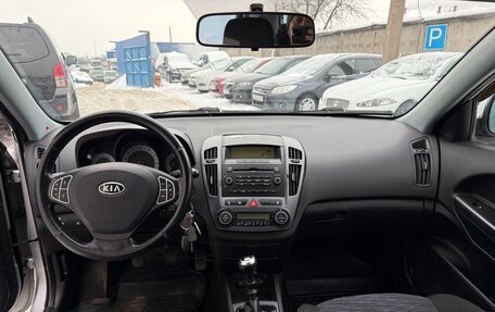 KIA cee'd I рестайлинг, 2009 год, 499 999 рублей, 13 фотография