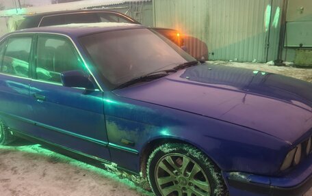 BMW 5 серия, 1990 год, 300 000 рублей, 15 фотография