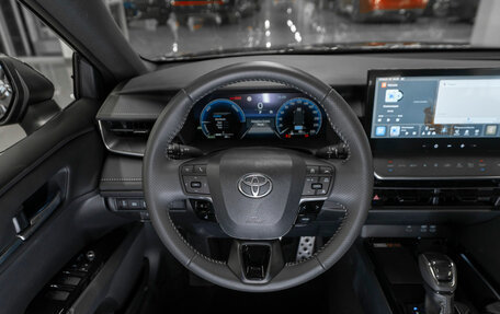 Toyota Camry, 2024 год, 4 500 000 рублей, 11 фотография