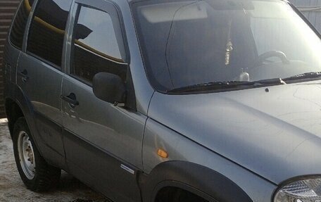 Chevrolet Niva I рестайлинг, 2009 год, 375 000 рублей, 2 фотография