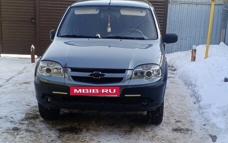Chevrolet Niva I рестайлинг, 2009 год, 375 000 рублей, 8 фотография