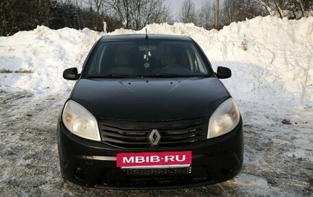 Renault Sandero I, 2012 год, 450 000 рублей, 2 фотография