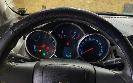 Chevrolet Cruze II, 2011 год, 400 000 рублей, 7 фотография