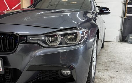 BMW 3 серия, 2017 год, 1 850 000 рублей, 19 фотография