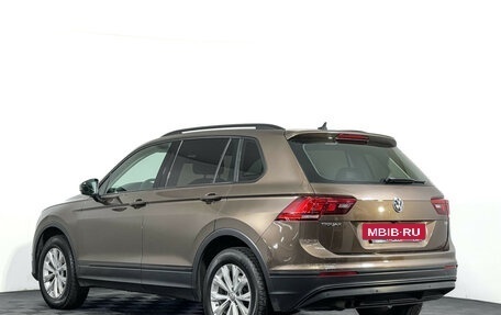 Volkswagen Tiguan II, 2017 год, 1 597 000 рублей, 7 фотография