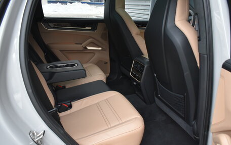 Porsche Cayenne III, 2024 год, 17 999 000 рублей, 14 фотография