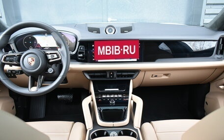 Porsche Cayenne III, 2024 год, 17 999 000 рублей, 17 фотография