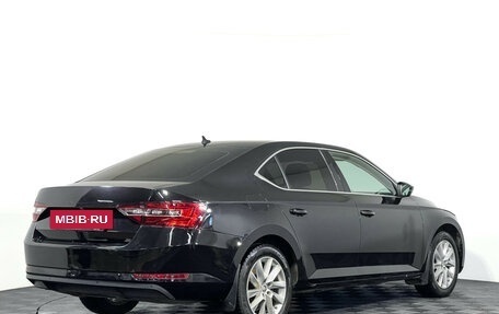 Skoda Superb III рестайлинг, 2018 год, 2 227 000 рублей, 5 фотография