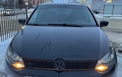 Volkswagen Polo VI (EU Market), 2014 год, 750 000 рублей, 1 фотография