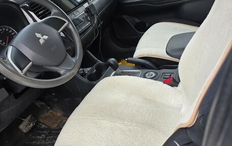 Mitsubishi Outlander III рестайлинг 3, 2013 год, 1 499 999 рублей, 7 фотография