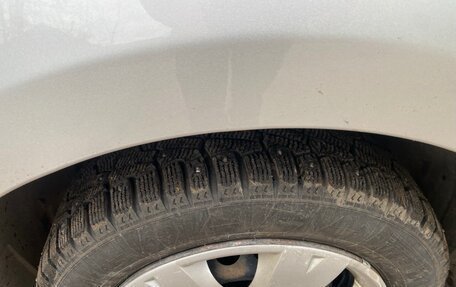 Renault Logan II, 2017 год, 655 000 рублей, 4 фотография