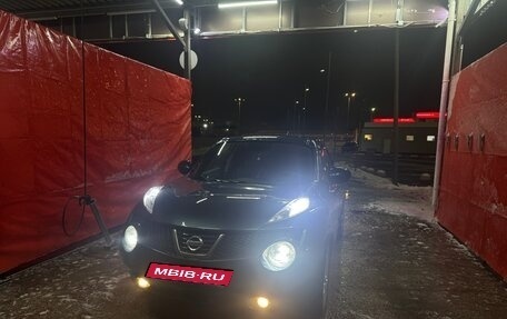 Nissan Juke II, 2011 год, 650 000 рублей, 2 фотография