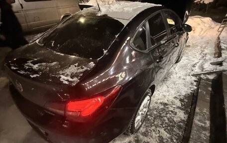 Opel Astra J, 2013 год, 800 000 рублей, 7 фотография