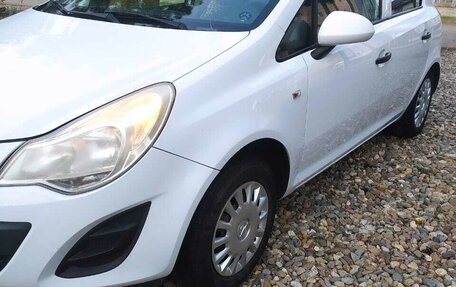 Opel Corsa D, 2011 год, 490 000 рублей, 3 фотография
