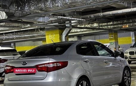 KIA Rio III рестайлинг, 2013 год, 730 000 рублей, 2 фотография