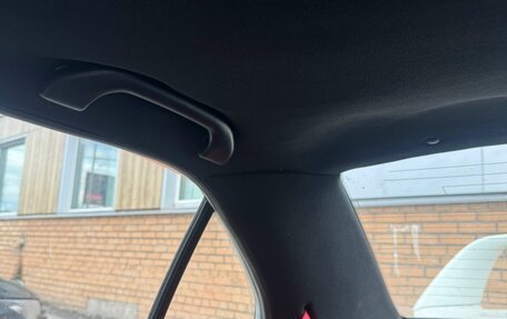 Mitsubishi Mirage VI рестайлинг, 1996 год, 880 000 рублей, 3 фотография