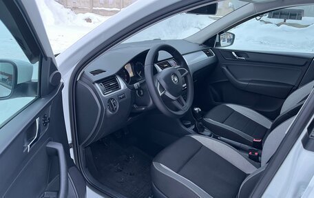 Skoda Rapid I, 2016 год, 985 000 рублей, 9 фотография