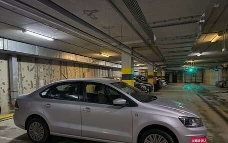 Volkswagen Polo VI (EU Market), 2015 год, 900 000 рублей, 3 фотография