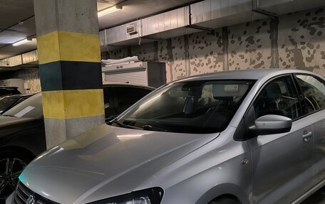 Volkswagen Polo VI (EU Market), 2015 год, 900 000 рублей, 8 фотография