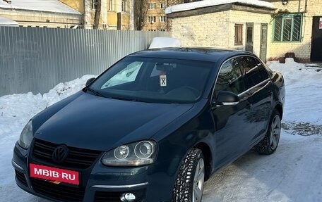 Volkswagen Jetta VI, 2005 год, 630 000 рублей, 1 фотография