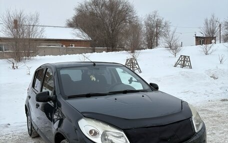 Renault Sandero I, 2010 год, 450 000 рублей, 1 фотография