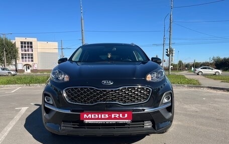 KIA Sportage IV рестайлинг, 2020 год, 2 750 000 рублей, 21 фотография