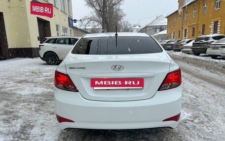 Hyundai Solaris II рестайлинг, 2016 год, 800 000 рублей, 6 фотография