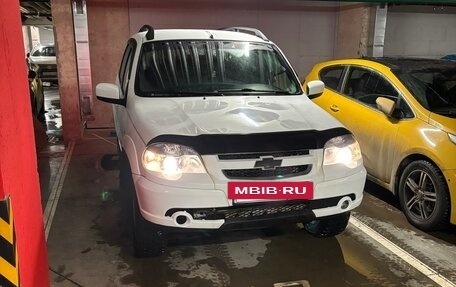 Chevrolet Niva I рестайлинг, 2013 год, 700 000 рублей, 2 фотография