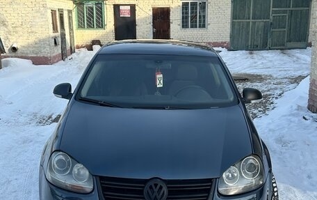 Volkswagen Jetta VI, 2005 год, 630 000 рублей, 2 фотография