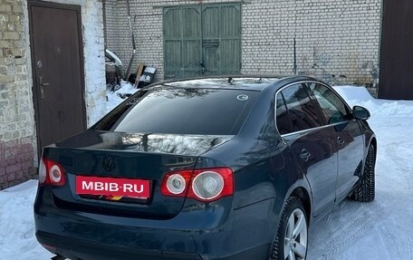 Volkswagen Jetta VI, 2005 год, 630 000 рублей, 7 фотография