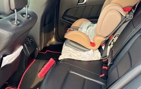 Mercedes-Benz E-Класс, 2013 год, 1 250 000 рублей, 10 фотография