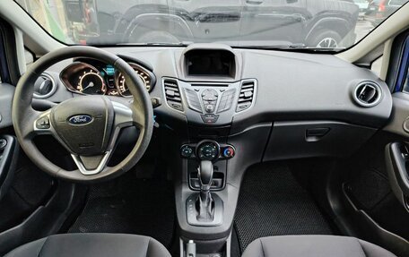 Ford Fiesta, 2017 год, 800 000 рублей, 9 фотография